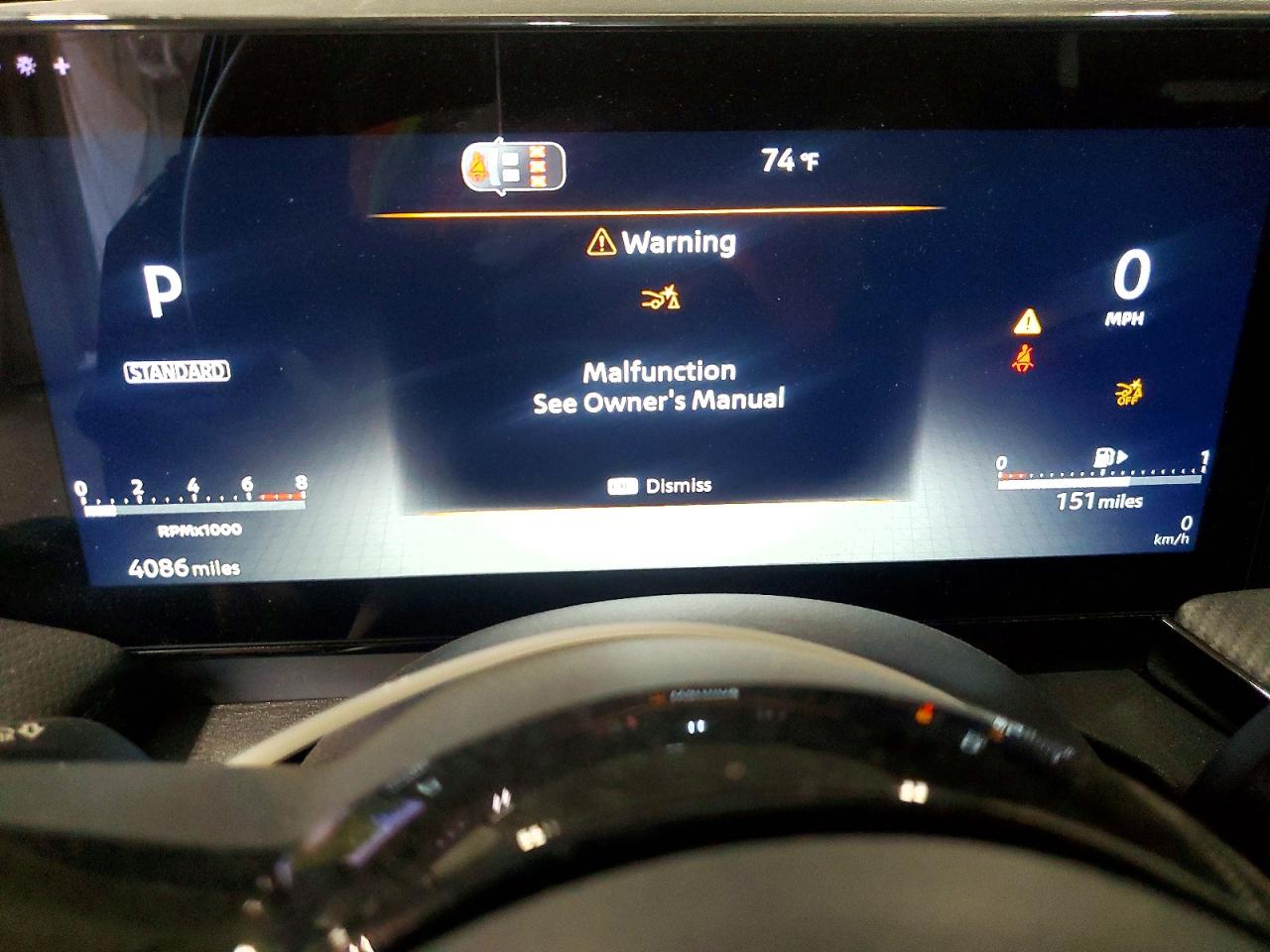 Nissan Kicks Sr