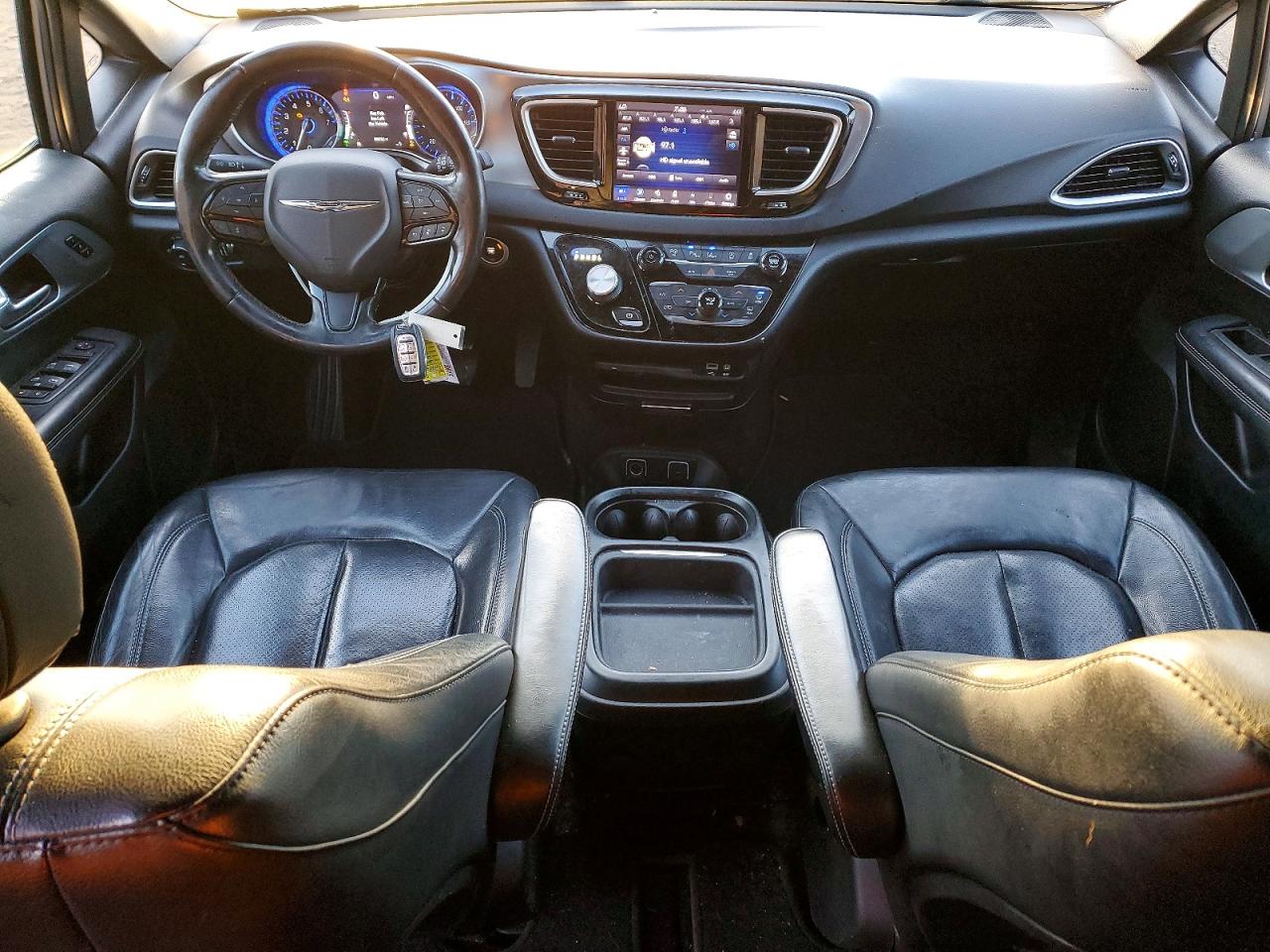 Chrysler Pacifica Touring L