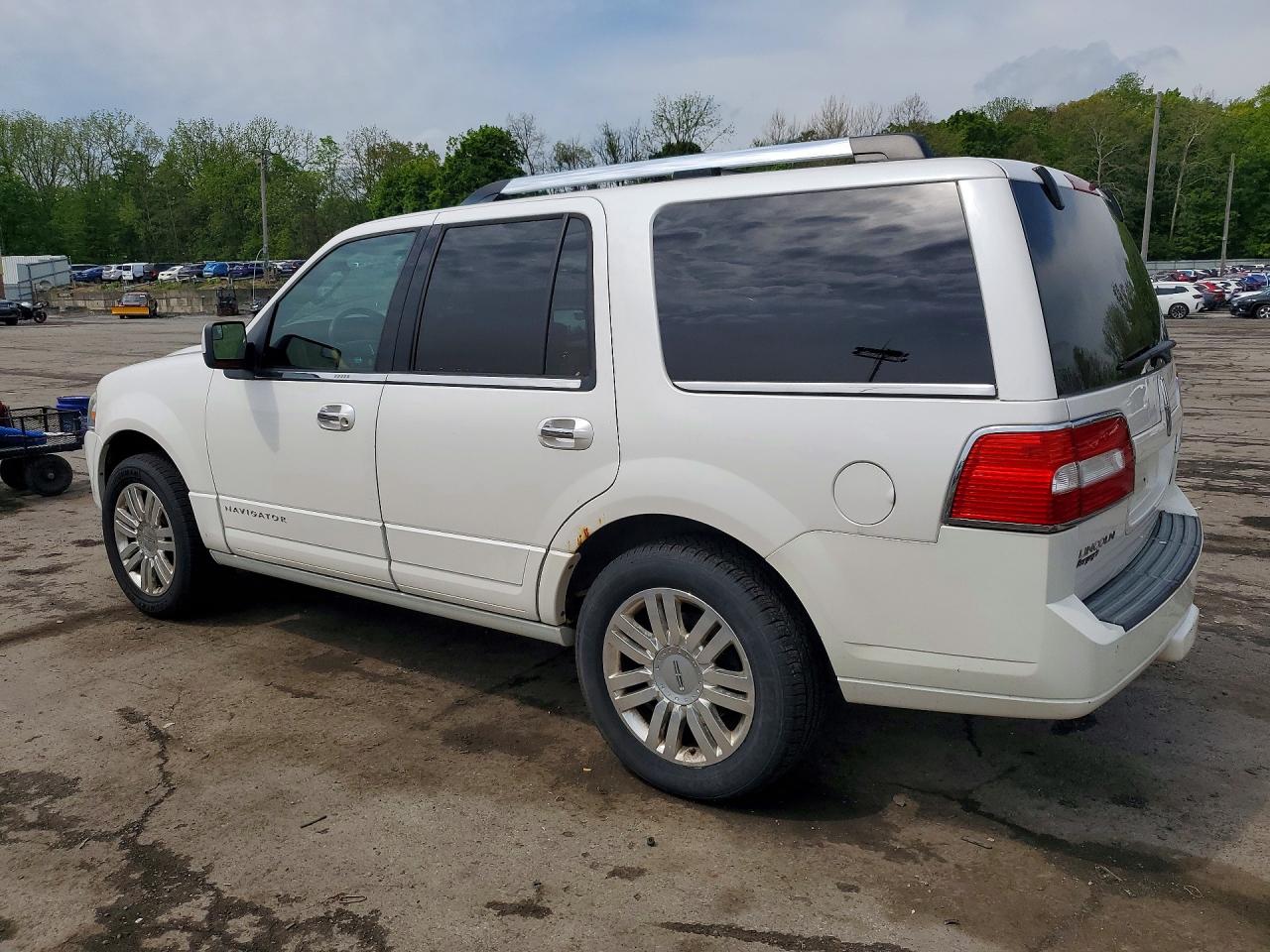 Lincoln Navigator