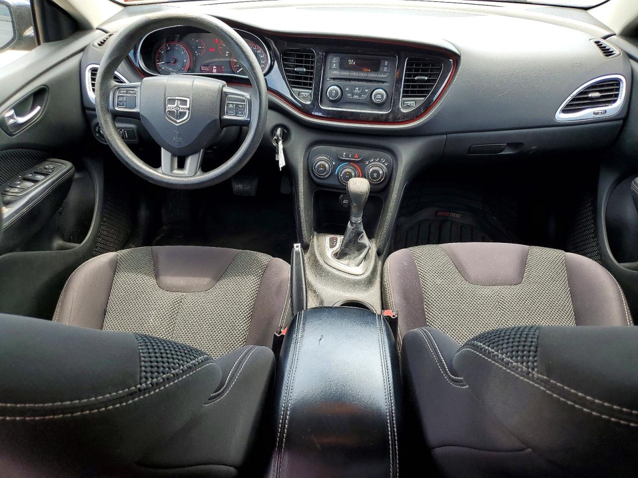 Dodge Dart Sxt