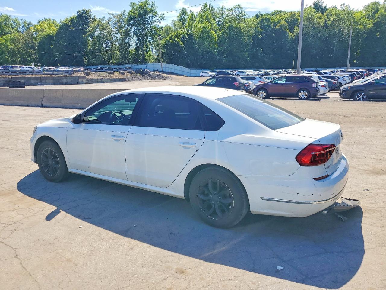 Volkswagen Passat S