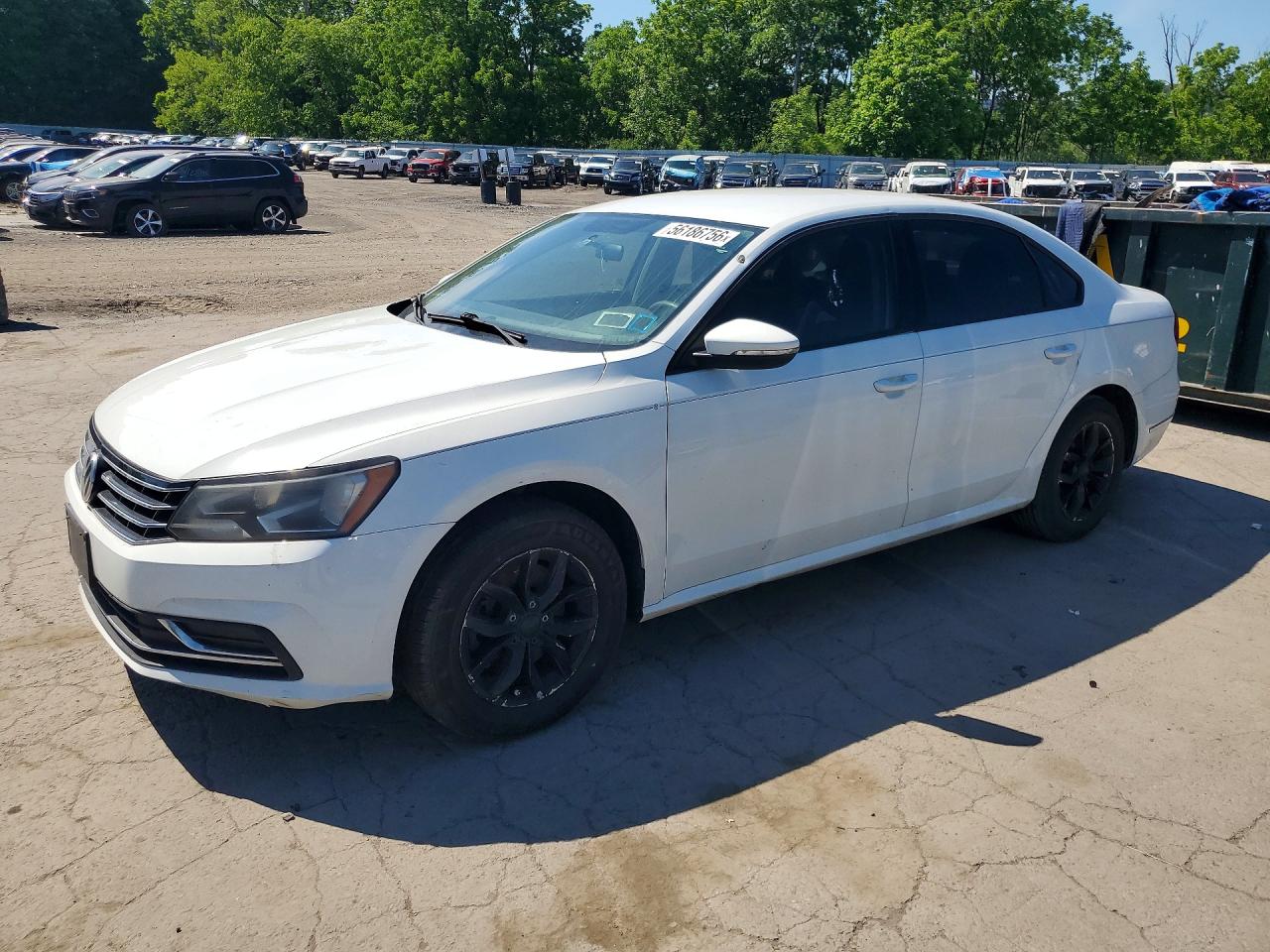 Salvage Volkswagen Passat Image