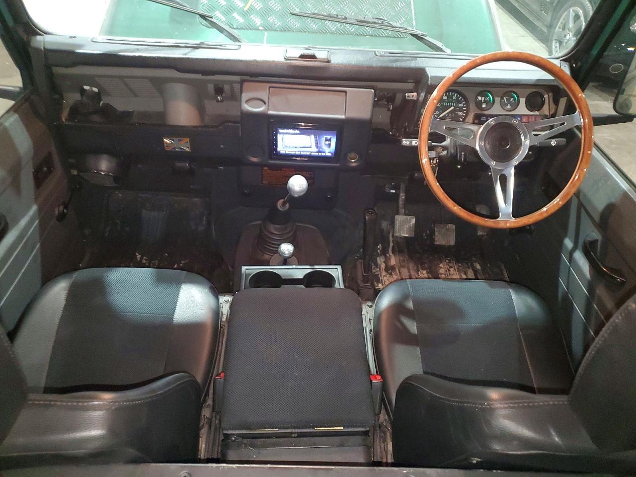 Land Rover Defender 90 X-dynamic Se