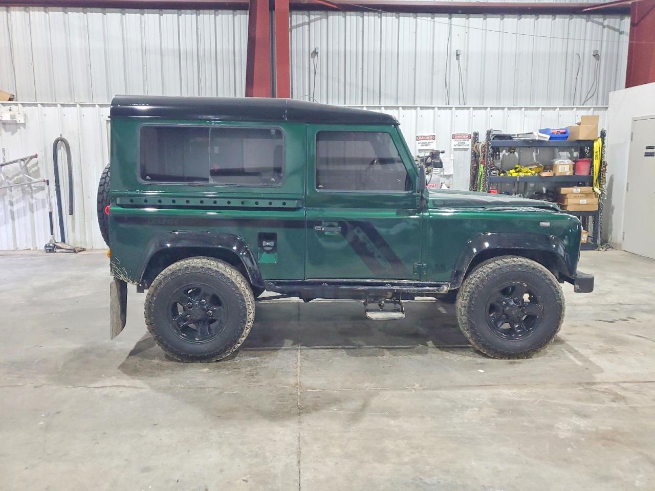 Land Rover Defender 90 X-dynamic Se