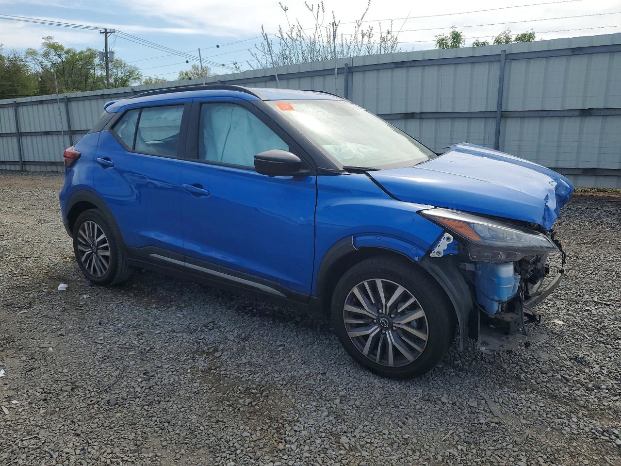 Nissan Kicks Sr