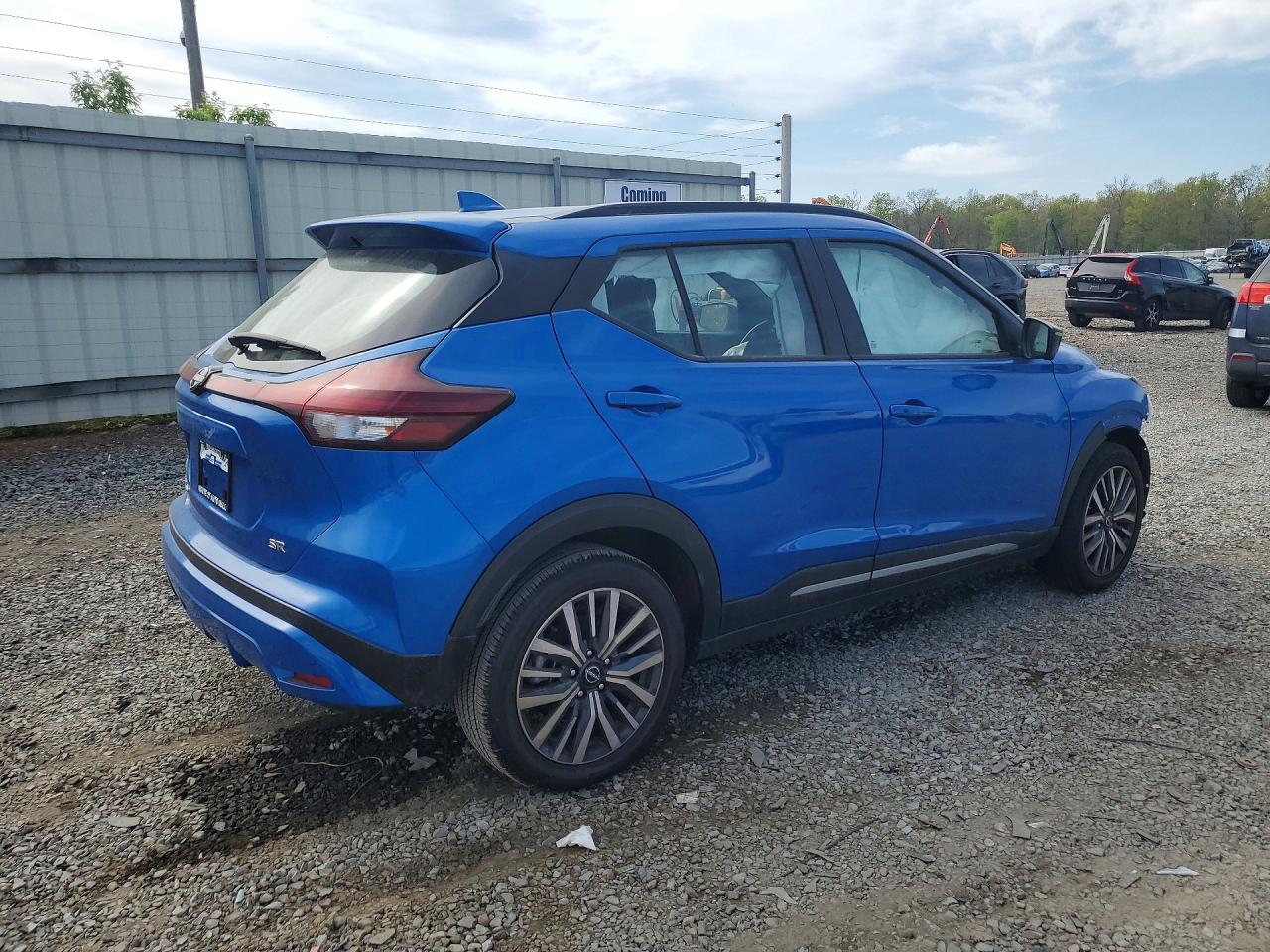 Nissan Kicks Sr