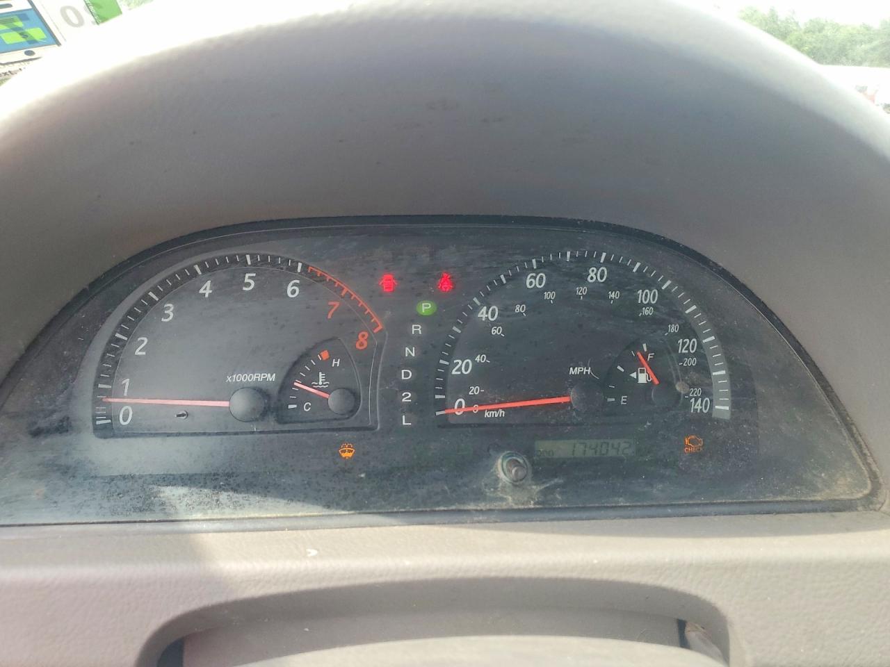 Toyota Camry Le