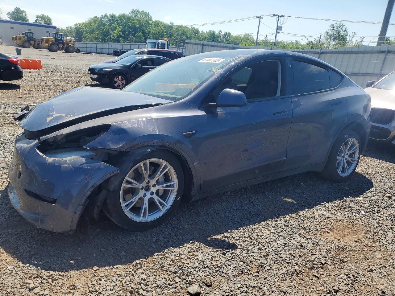 Salvage Tesla Model Y Image