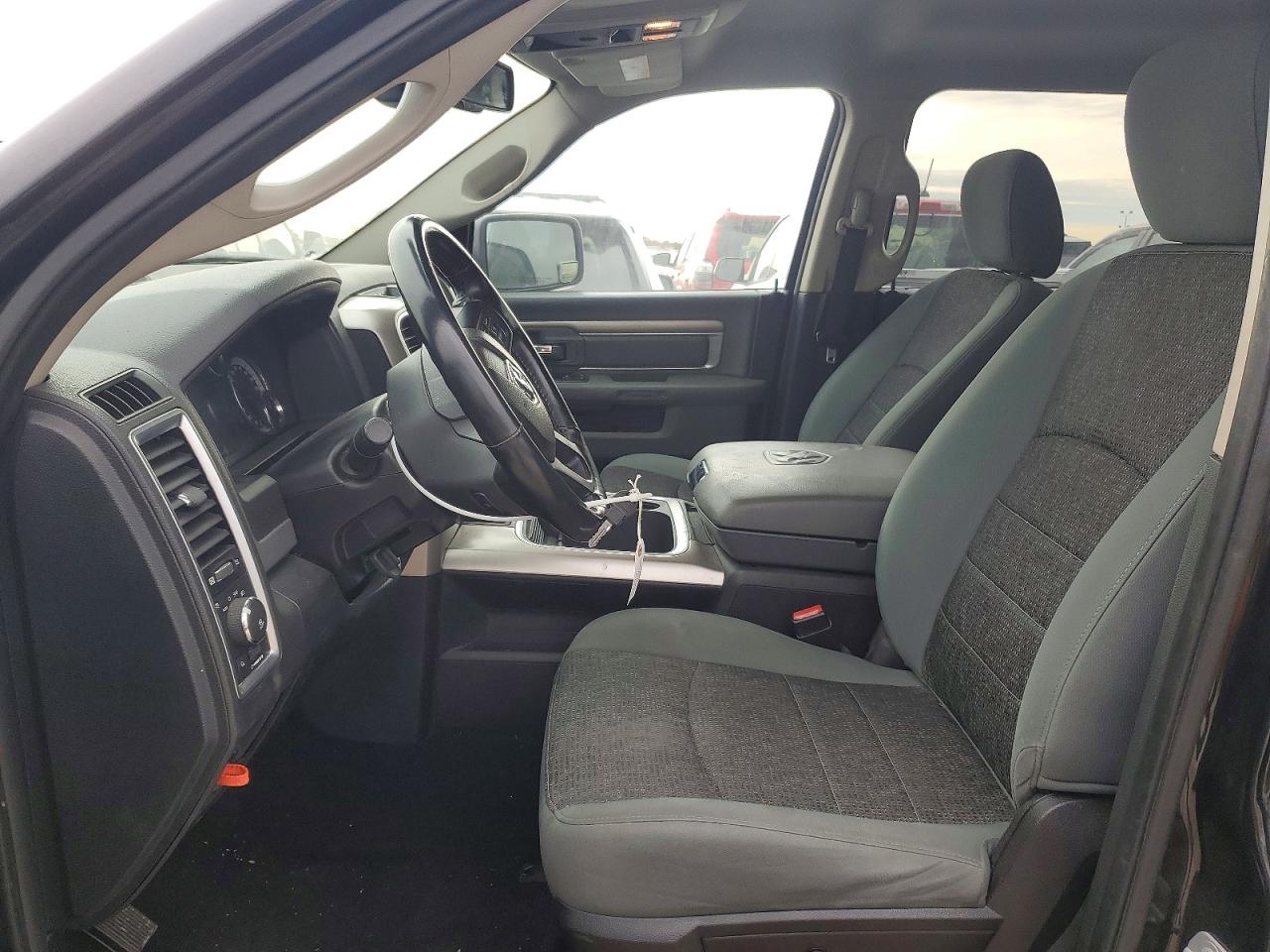 Ram 1500 Slt