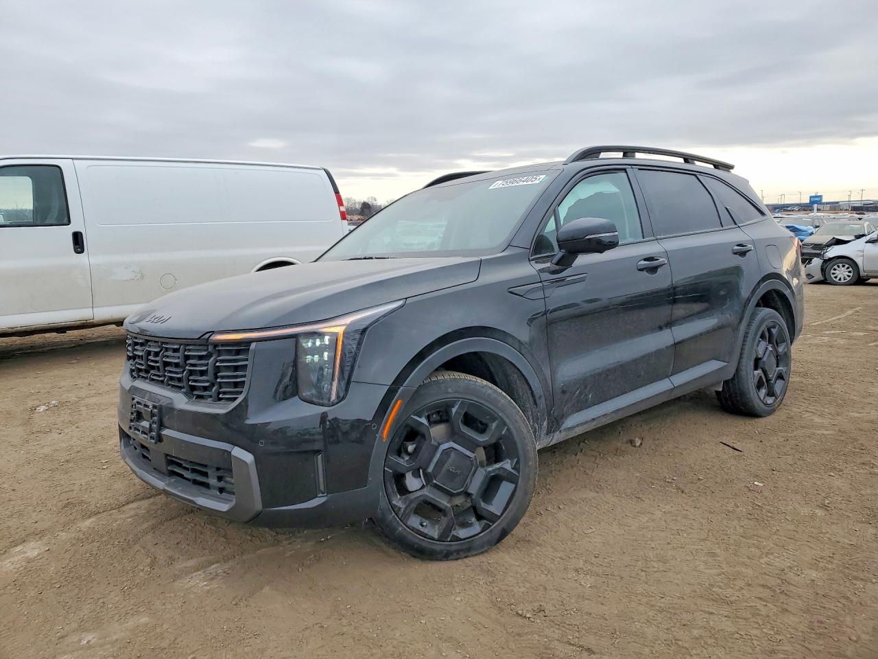 Salvage Kia Sorento Image