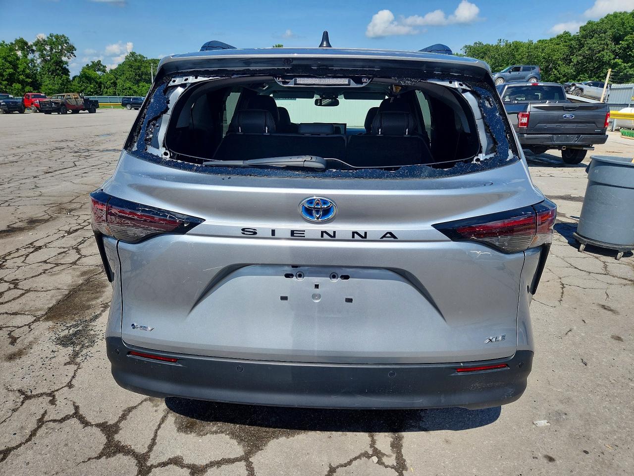 Toyota Sienna Xle 8-passenger