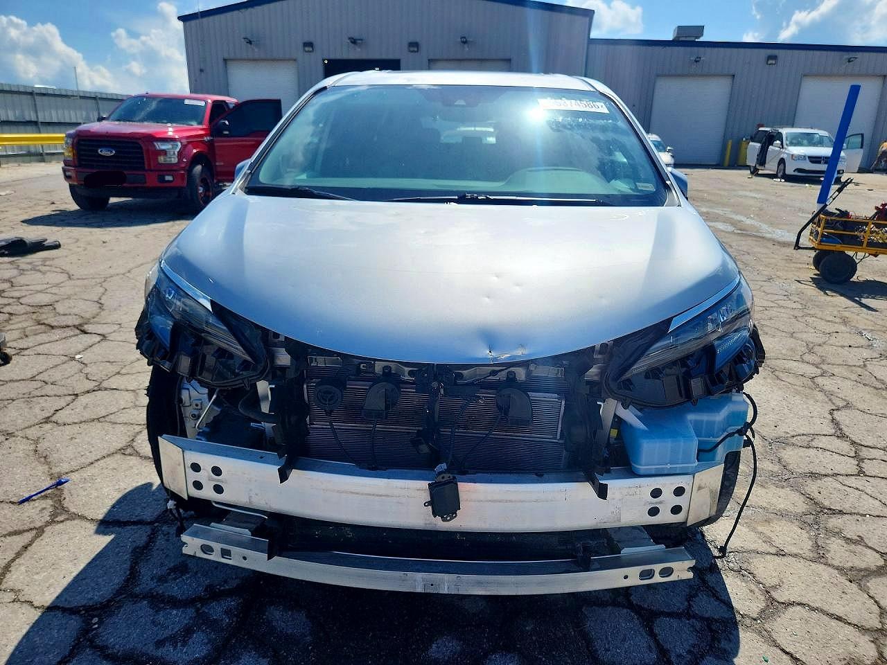 Toyota Sienna Xle 8-passenger