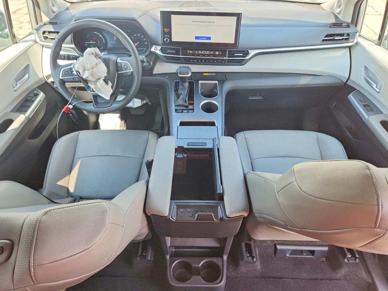 Toyota Sienna Xle 8-passenger