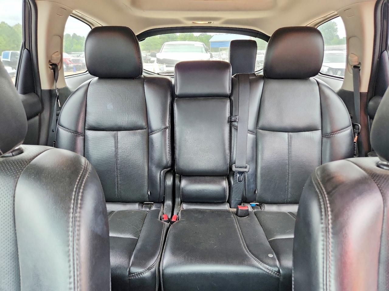 Nissan Pathfinder Platinum