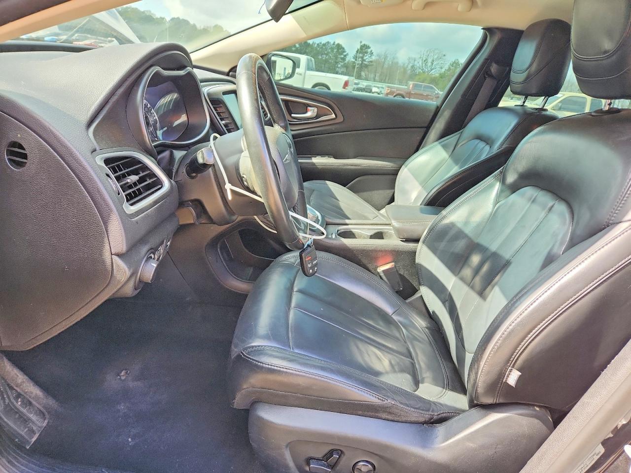 Chrysler 200 Limited