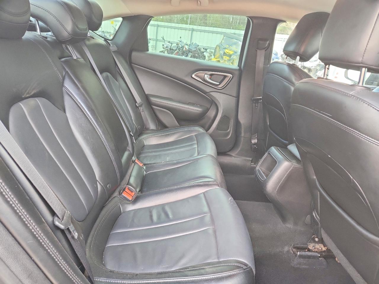 Chrysler 200 Limited