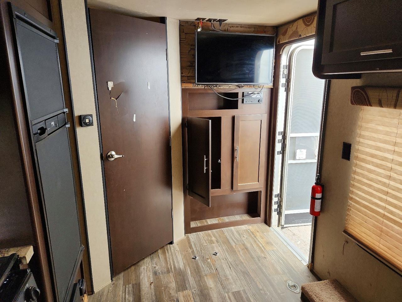 Cherokee By Forest R Travel Trl