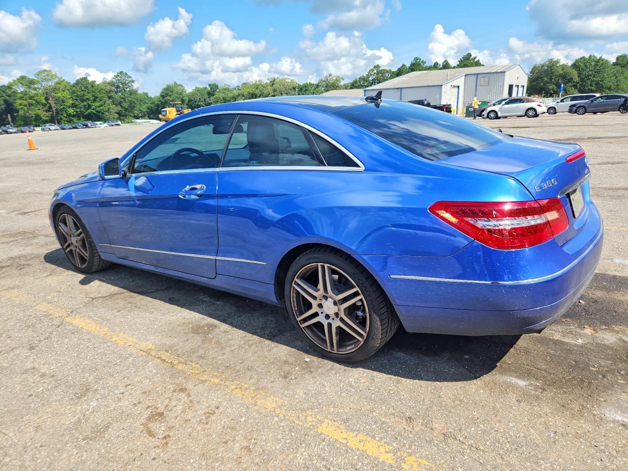 Mercedes-Benz E-Class 350