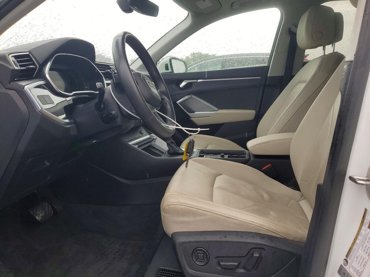 Audi Q3 Premium Plus S Line 45