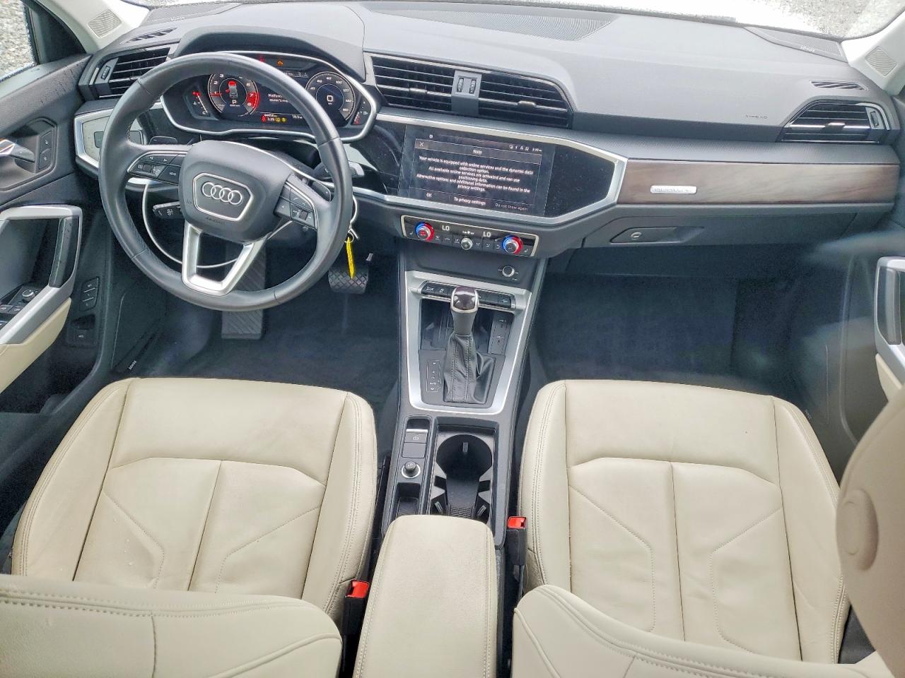 Audi Q3 Premium Plus S Line 45