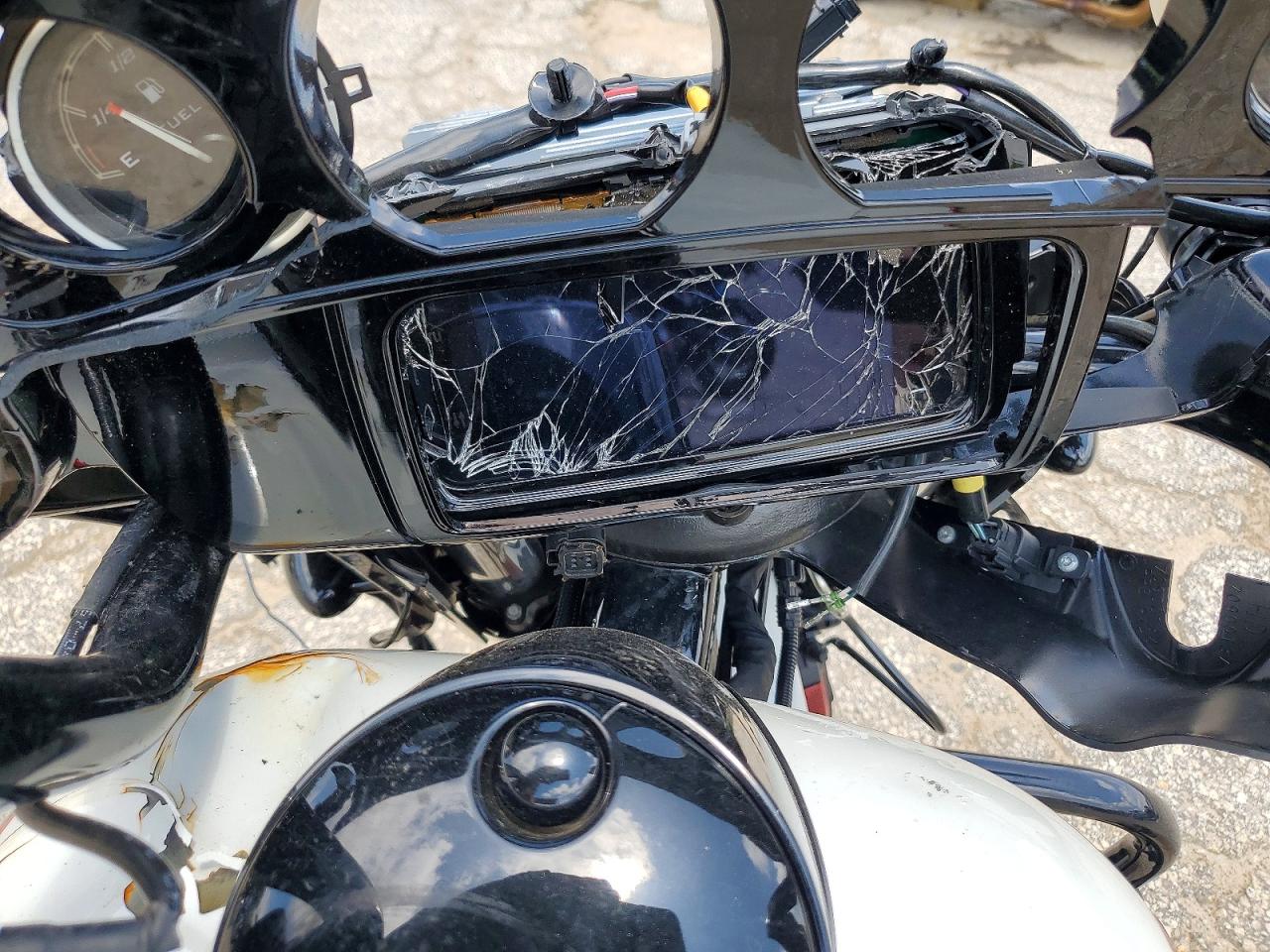Harley-Davidson Flhxs