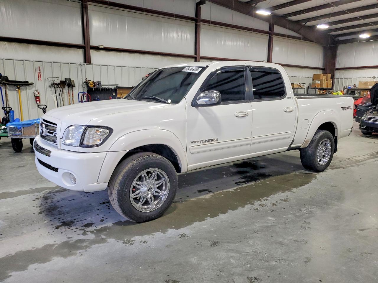 Salvage Toyota Tundra Image