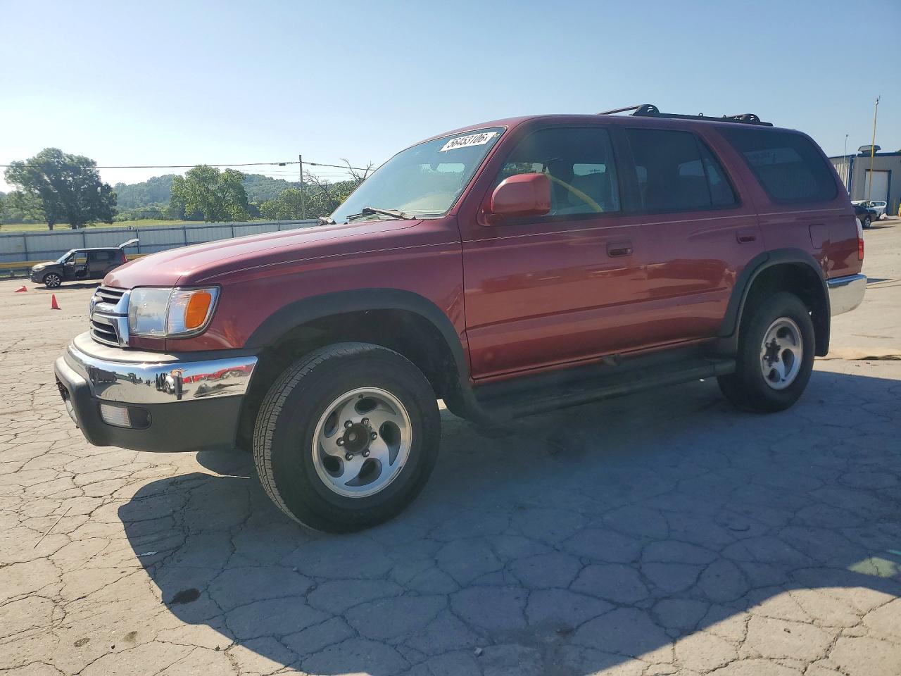 Salvage Toyota 4Runner Image