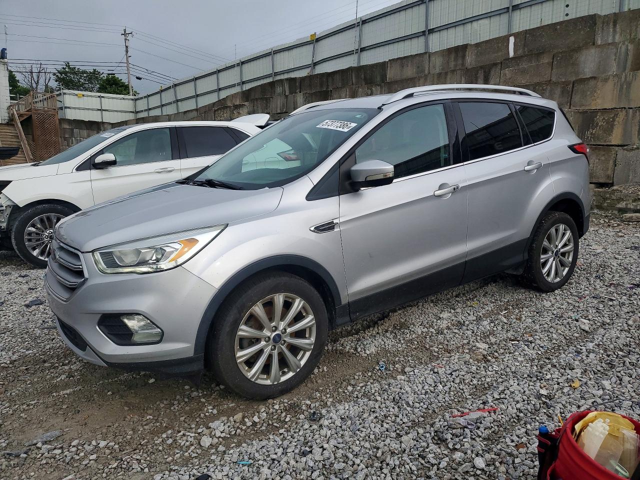 Salvage Ford Escape Image