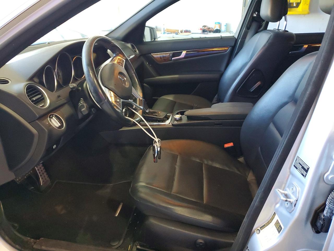 Mercedes-Benz C-Class 250