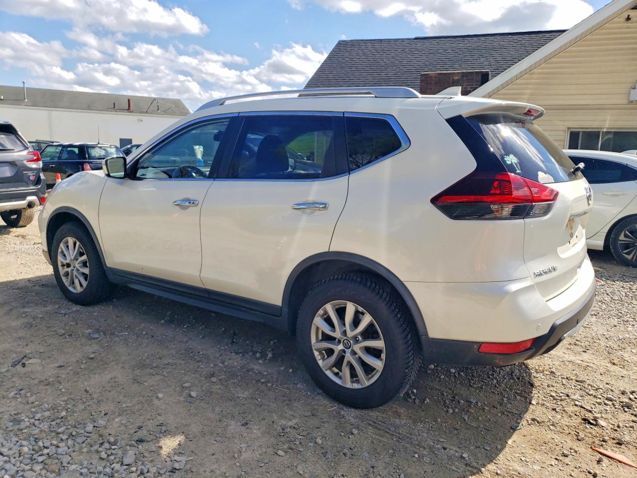 Nissan Rogue Sv