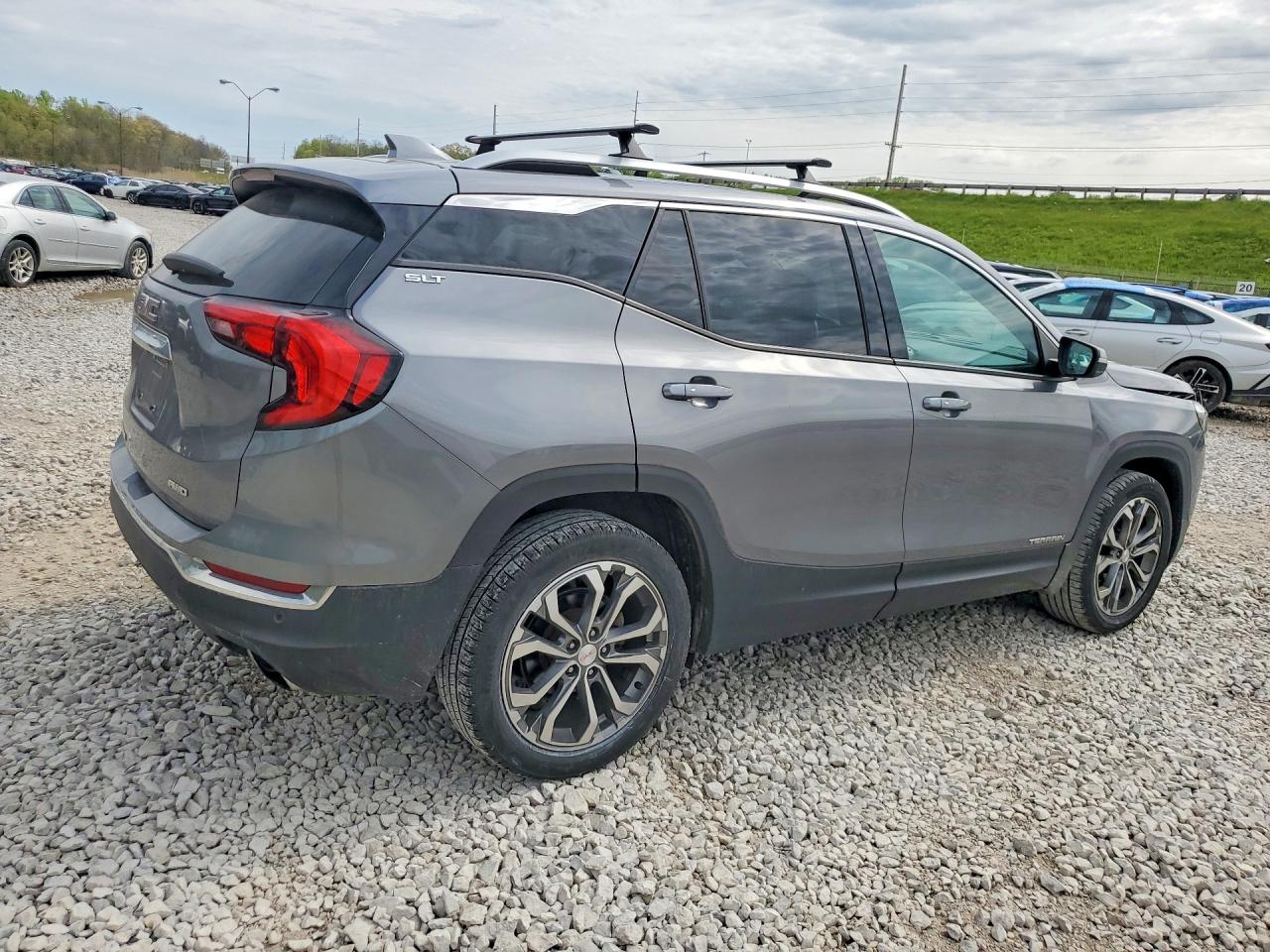 GMC Terrain Slt