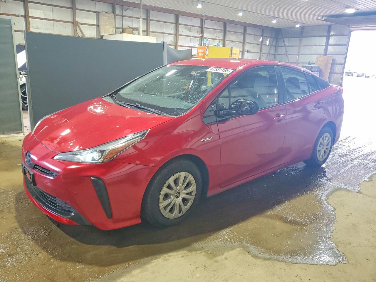 Salvage Toyota Prius Image