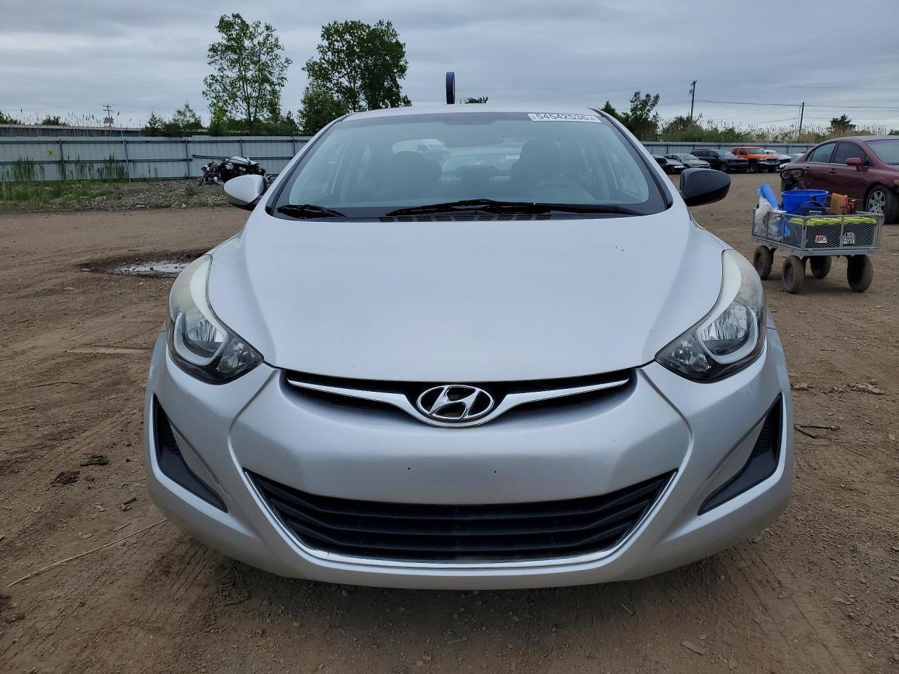 Hyundai ELANTRA Se