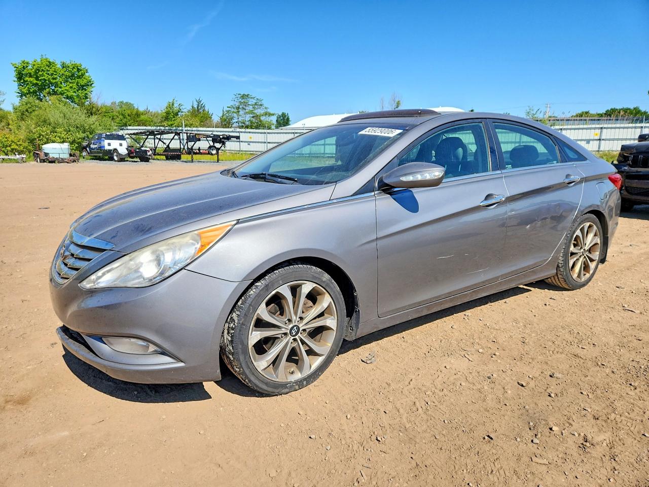 Salvage Hyundai SONATA Image