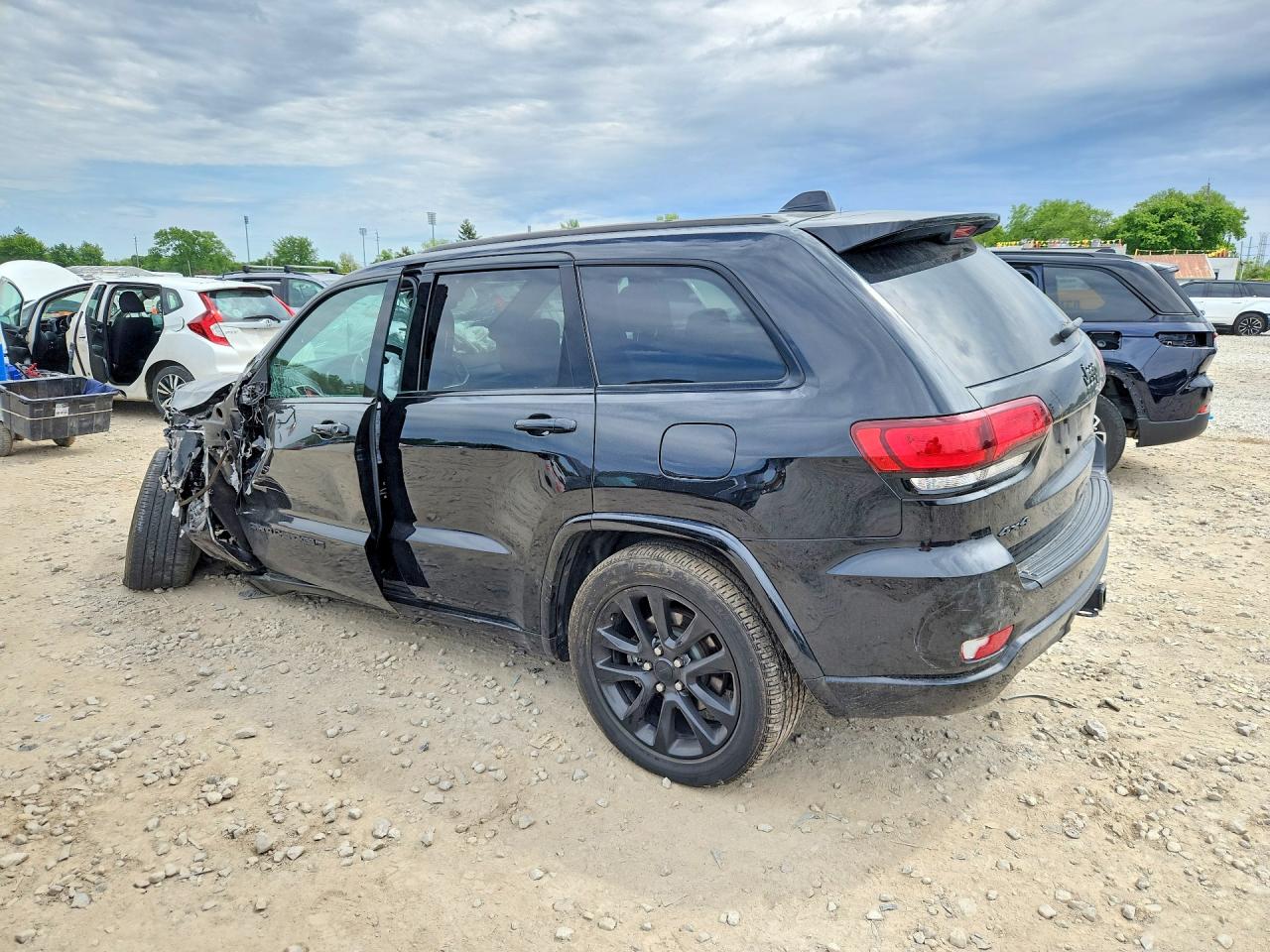 Jeep Grand Cherokee Laredo E