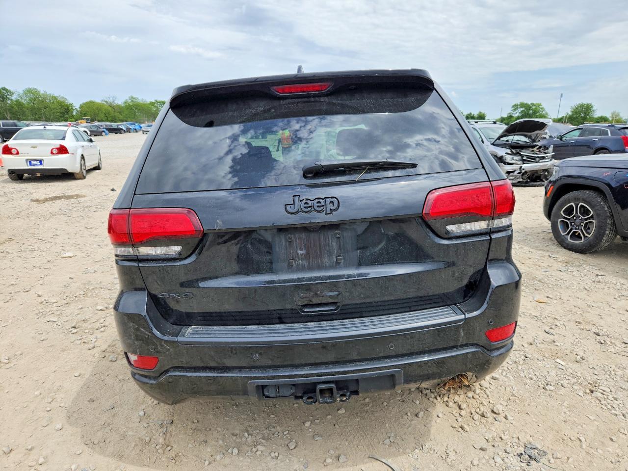 Jeep Grand Cherokee Laredo E