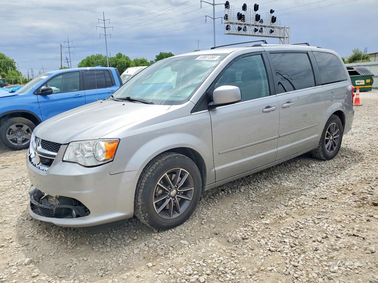 Salvage Dodge Caravan Image