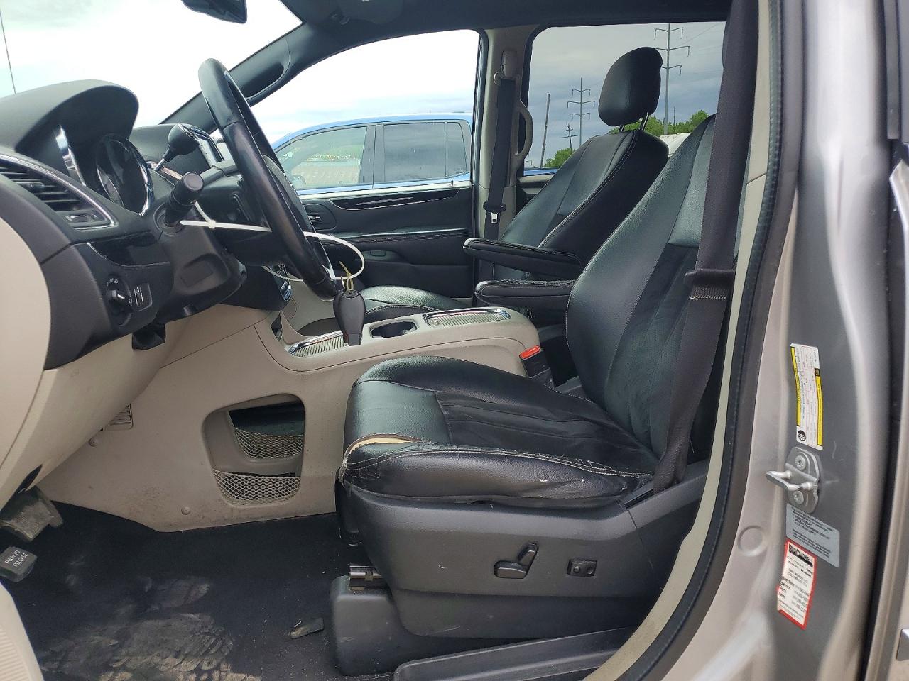 Dodge Caravan Sxt