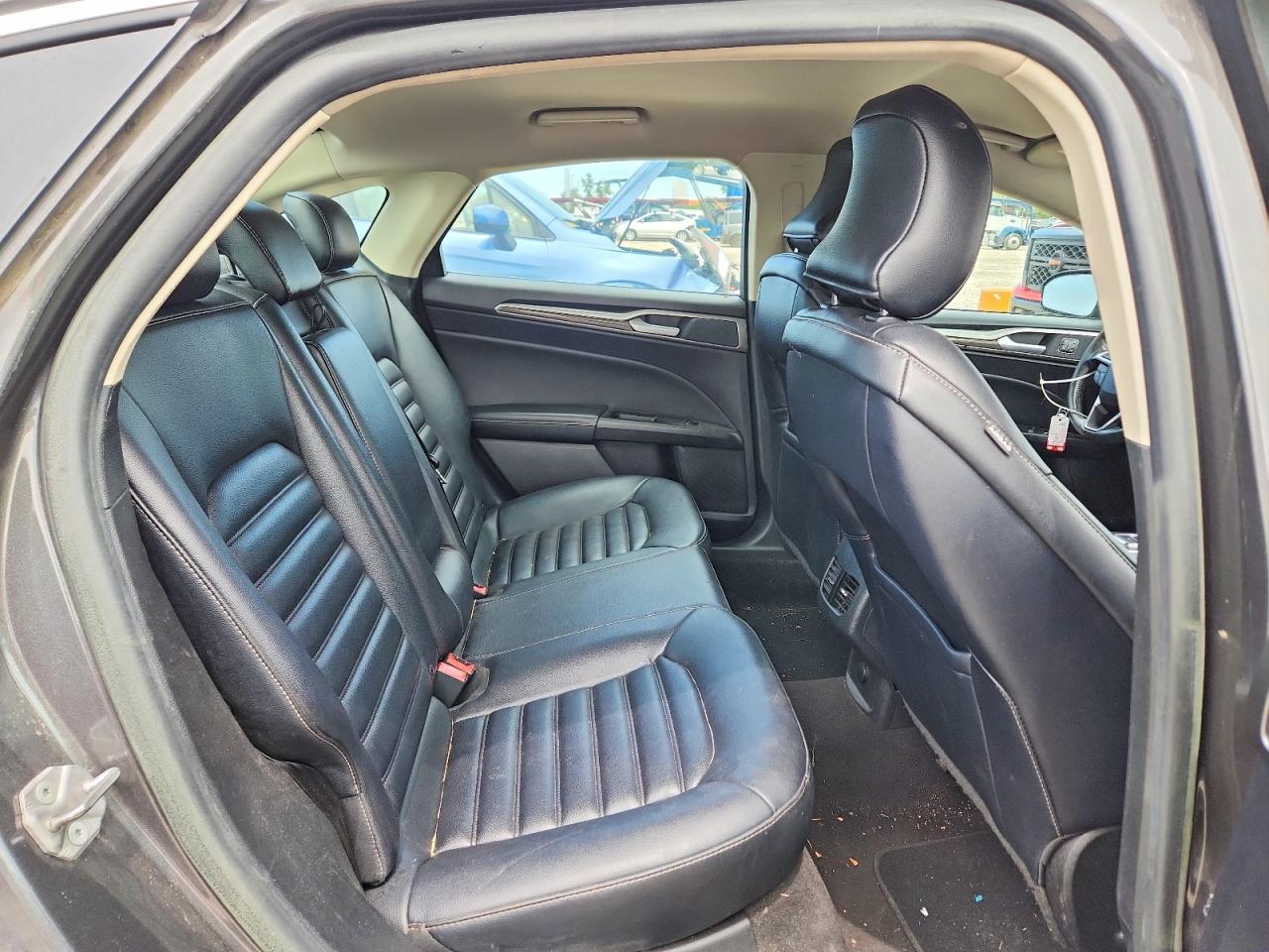 Ford Fusion Sel