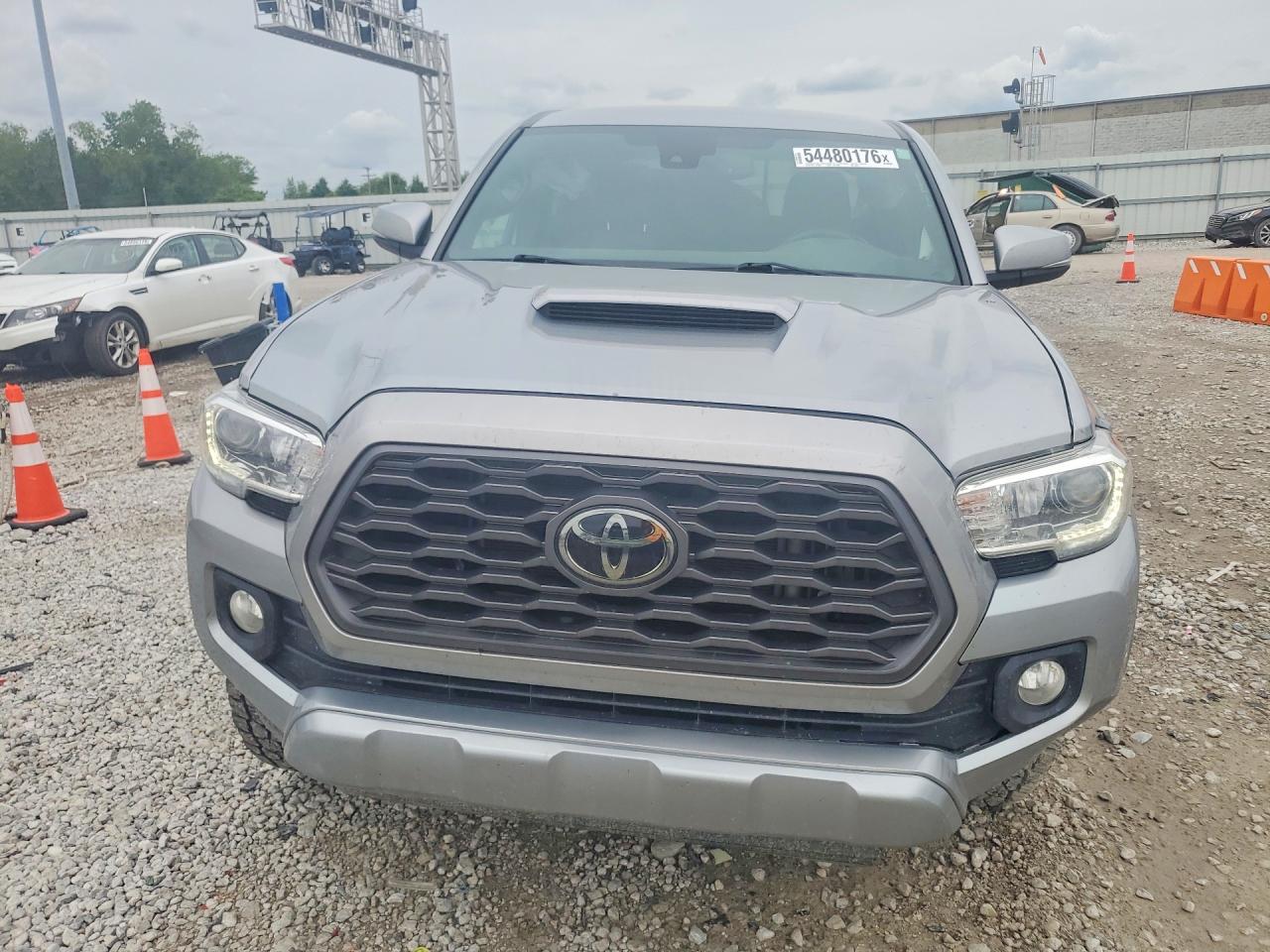 Toyota Tacoma Sr5