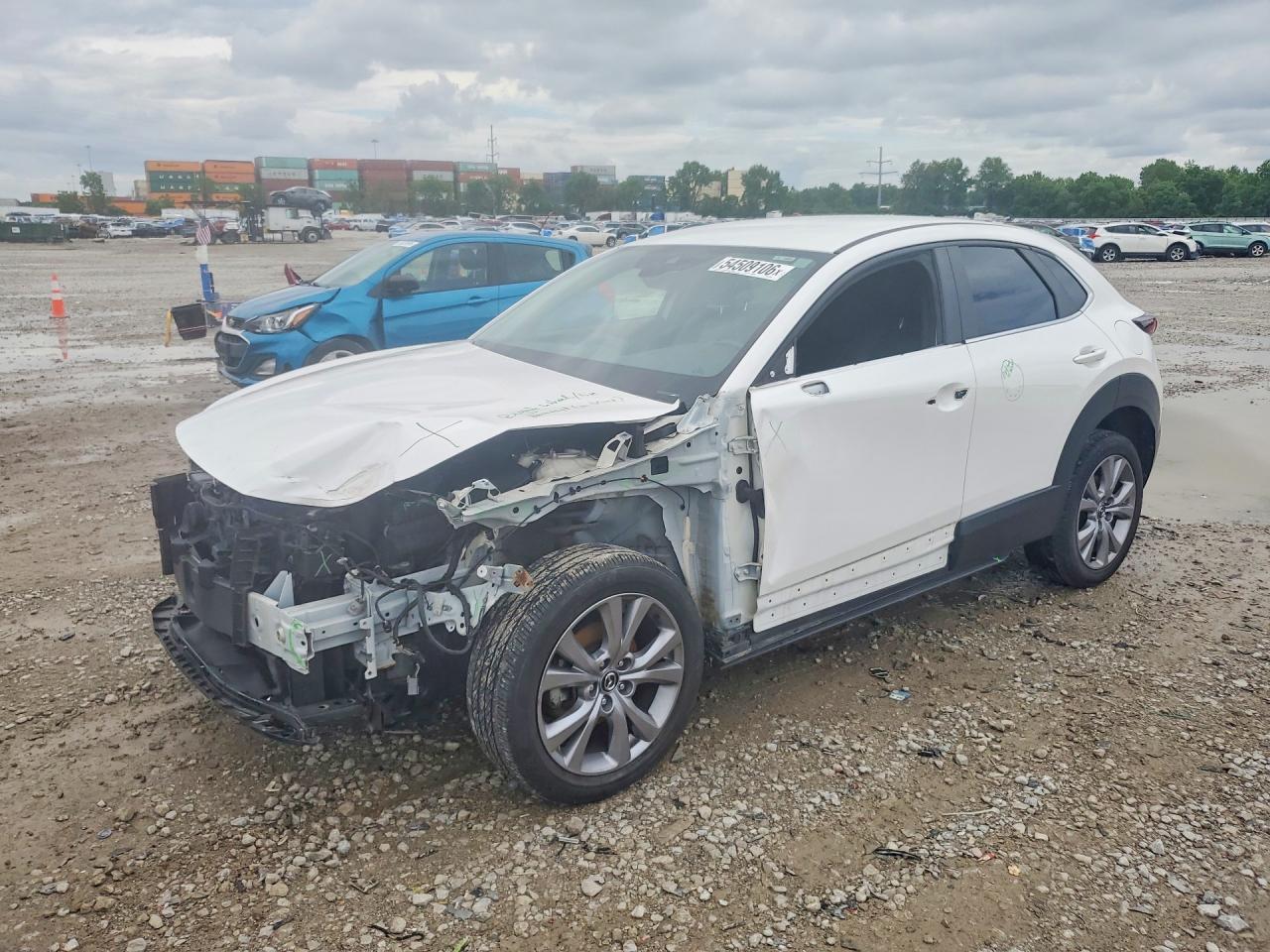 Salvage Mazda Cx Image