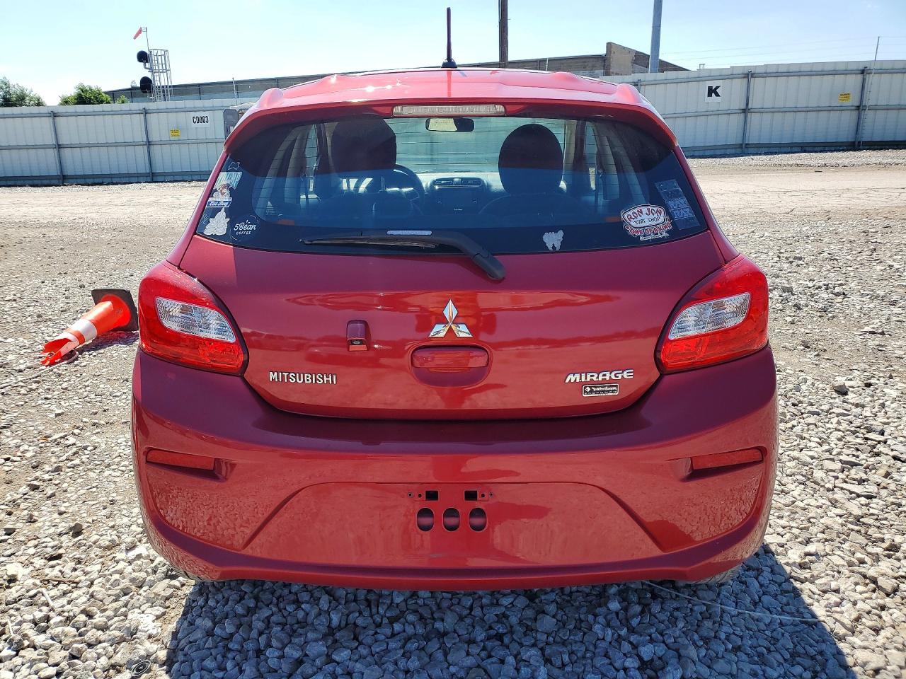 Mitsubishi Mirage Es