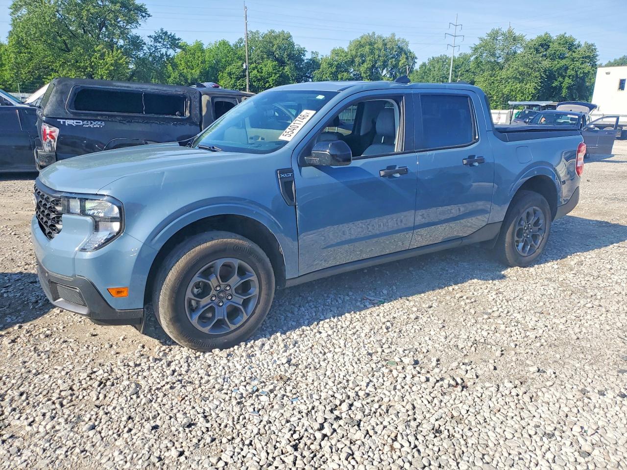 Salvage Ford Maverick Image