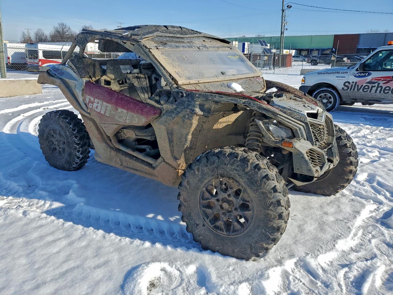 Salvage Can-am Maverick Atv Image