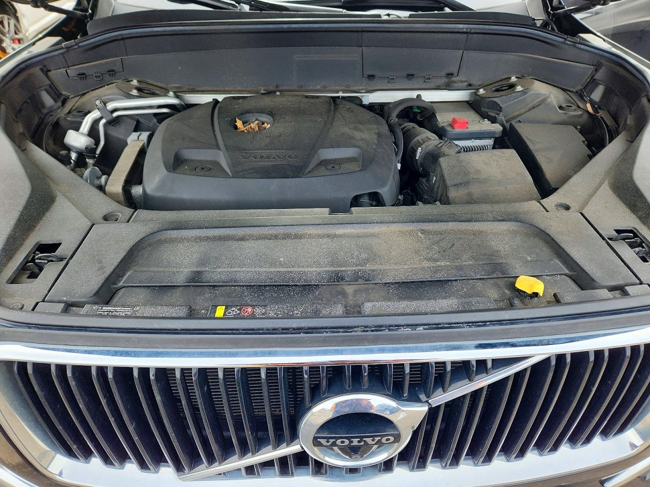Volvo XC90 T6