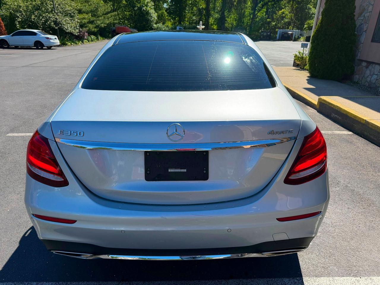 Mercedes-Benz E-Class 350 4matic