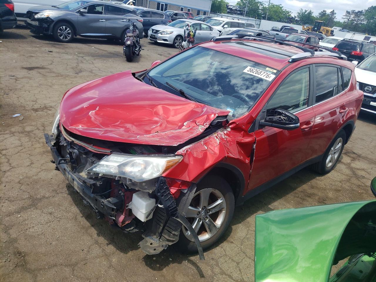Salvage Toyota RAV4 Image