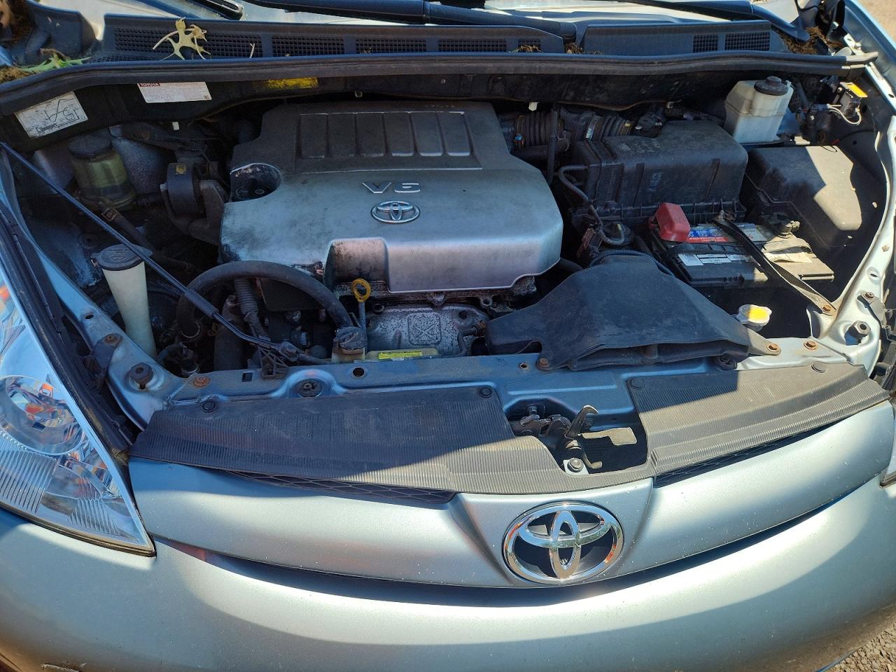 Toyota Sienna Le 7-passenger