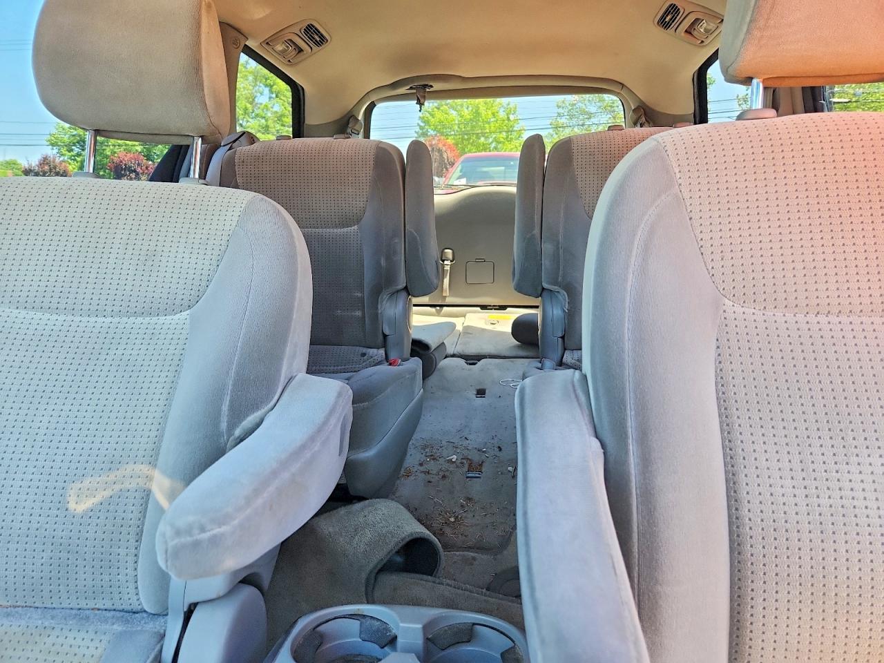 Toyota Sienna Le 7-passenger