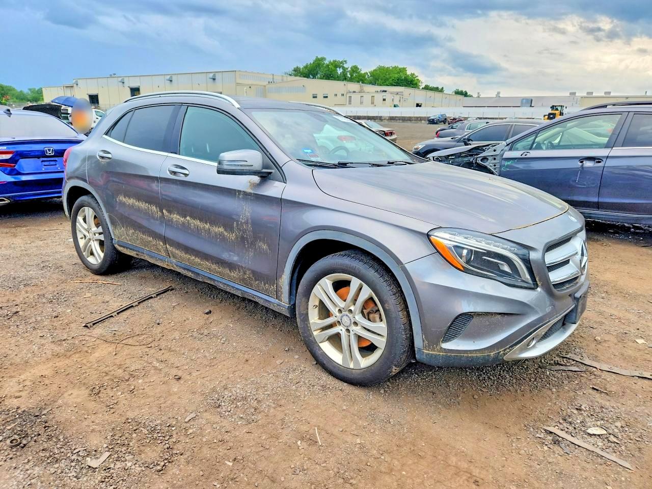 Mercedes-Benz GLA 250 4matic